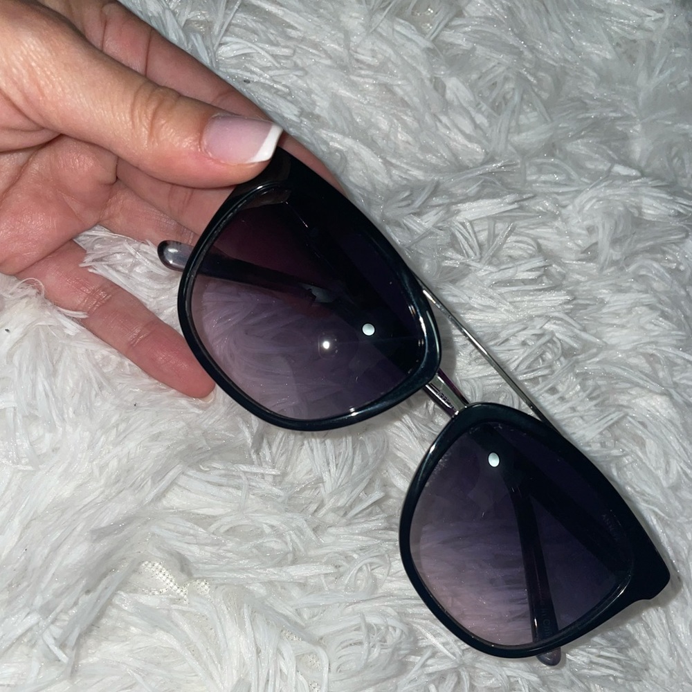 ANN TAYLOR SUNGLASSES